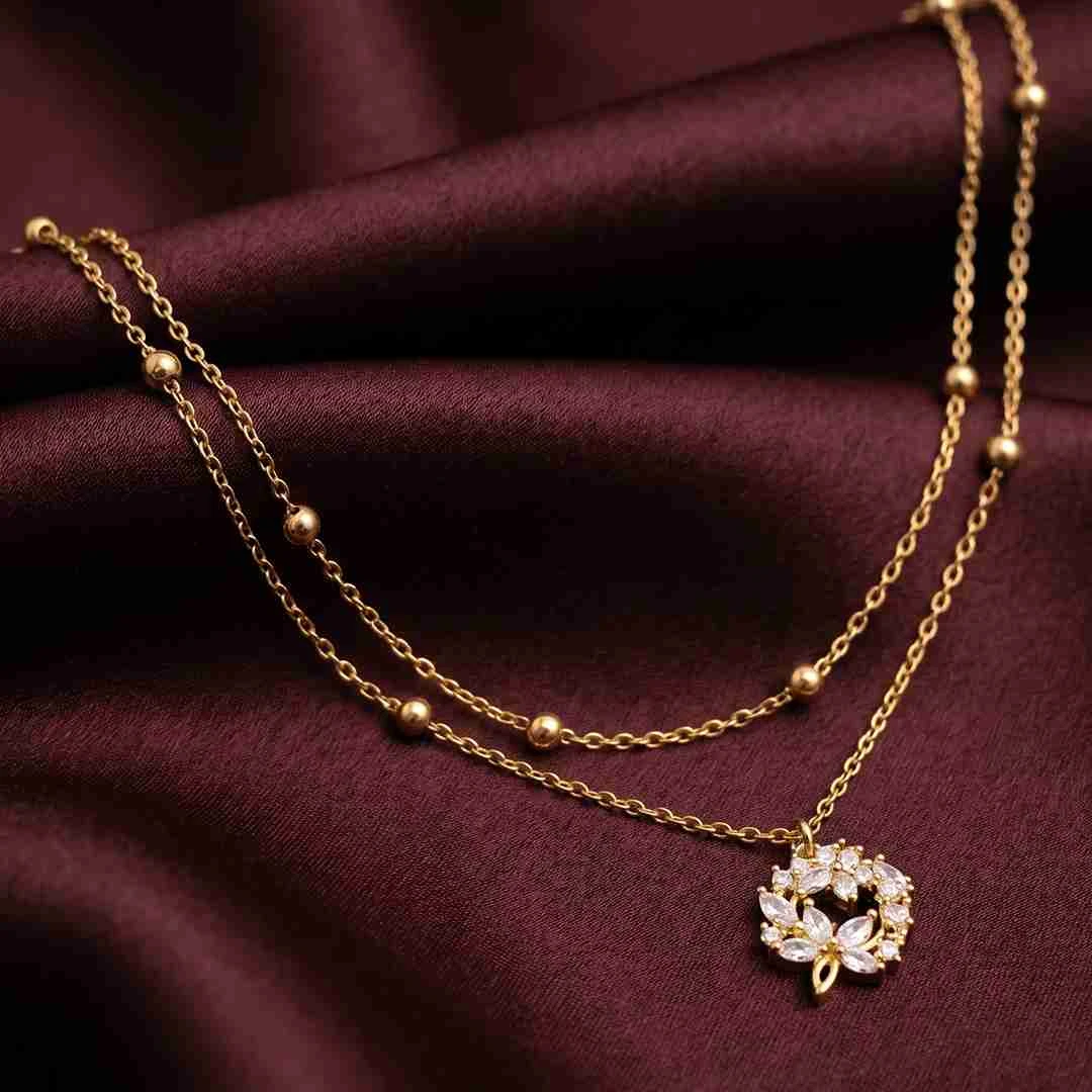 Golden Wreath Layered Stone-Studded Anklet